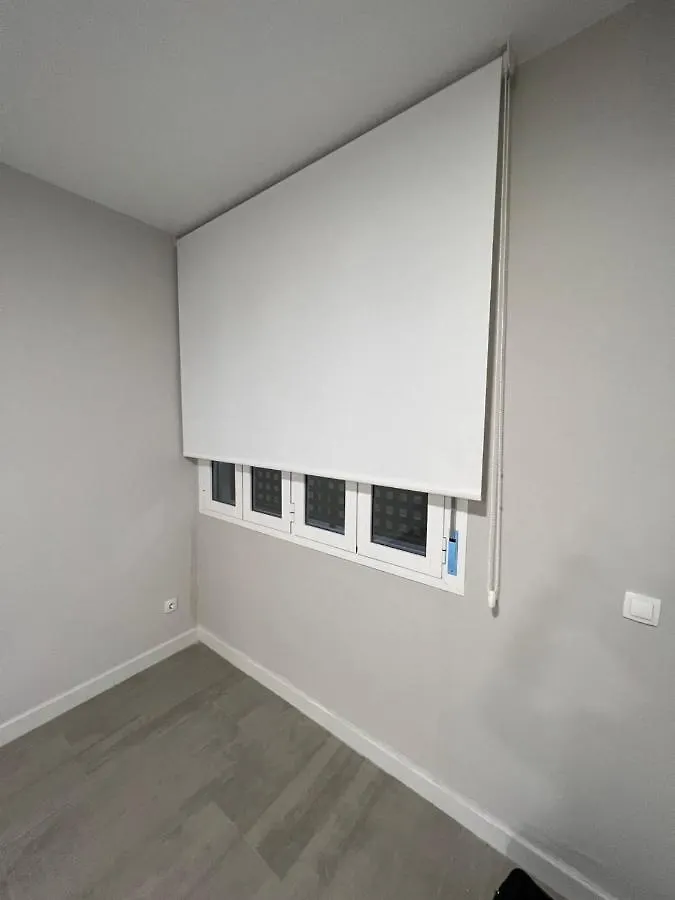 Apartamento Turistico Escritor Narbona: Train Station Adjacent Lodging Apartment Cordoba 0*,  Spain